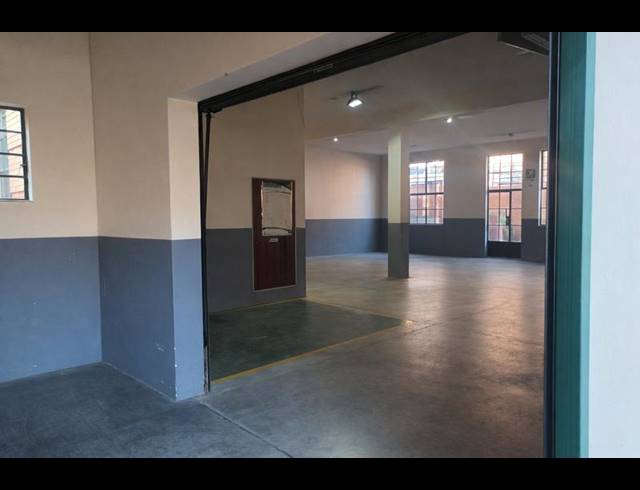 INDUSTRIAL PROPERTY TO RENT IN ROUTE 21 BUSINESS PARK